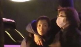 狗仔阿飞爆料出轨视频,明星夫妻出轨视频引发热议